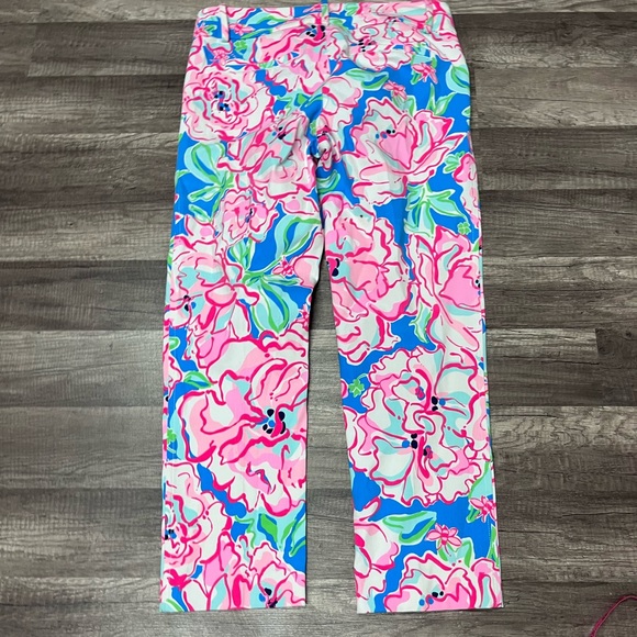 Lilly Pulitzer 6 Luxury Capri Flutter Blue Lucky Charm Floral Print Pants - Picture 6 of 8